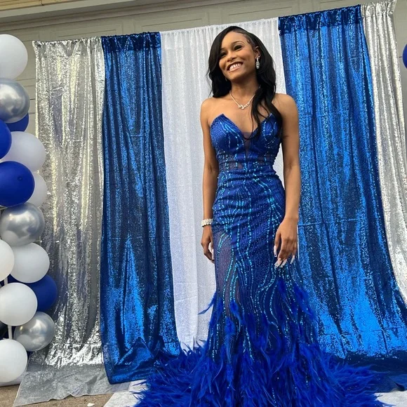 PROM DRESS - Picture 4 of 5